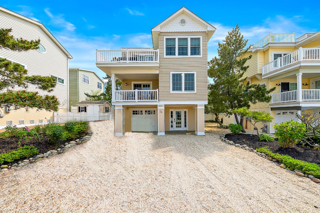 26 E. 52nd Street, Brant Beach, NJ, USA