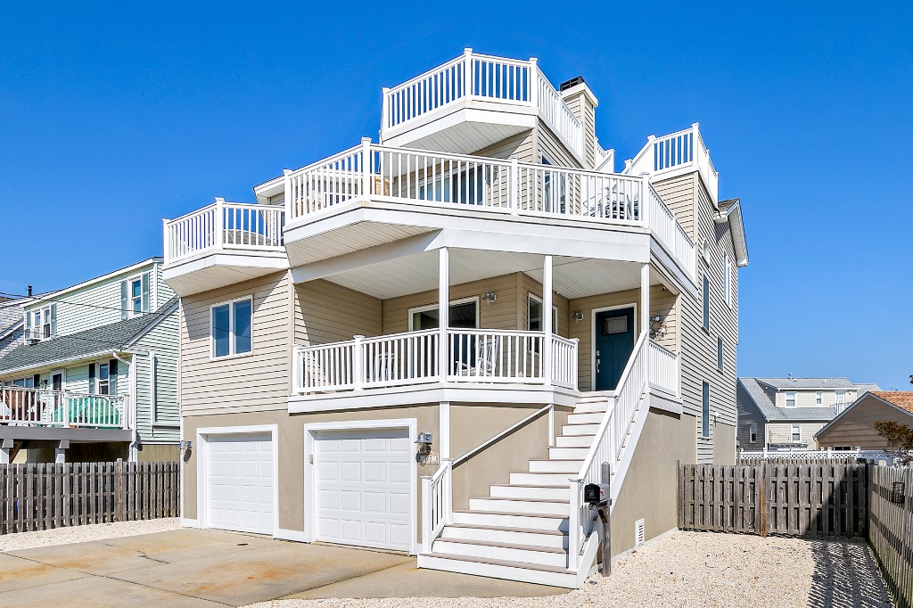 207 West Ave, Beach Haven, NJ 08008, USA